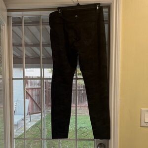 Lululemon Black Camouflage Pants size